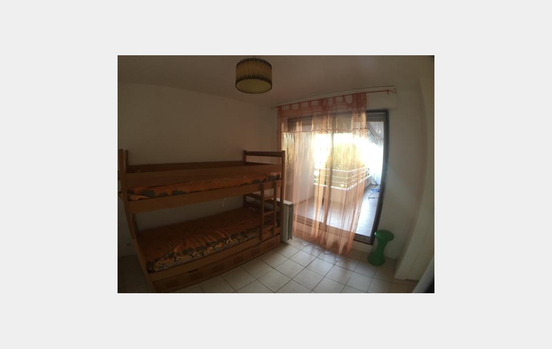 Annonces LUNEL : Appartement | LA GRANDE-MOTTE (34280) | 54 m2 | 299 € 