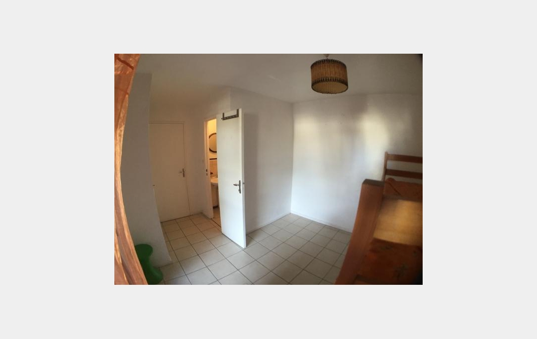 Annonces LUNEL : Appartement | LA GRANDE-MOTTE (34280) | 54 m2 | 299 € 