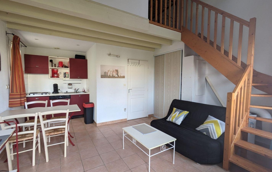 Annonces LUNEL : Maison / Villa | GALLARGUES-LE-MONTUEUX (30660) | 35 m2 | 76 000 € 